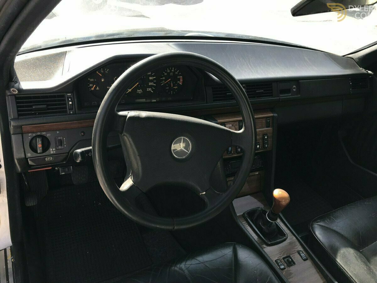 1992 Mercedes-Benz 200CE, foto 10
