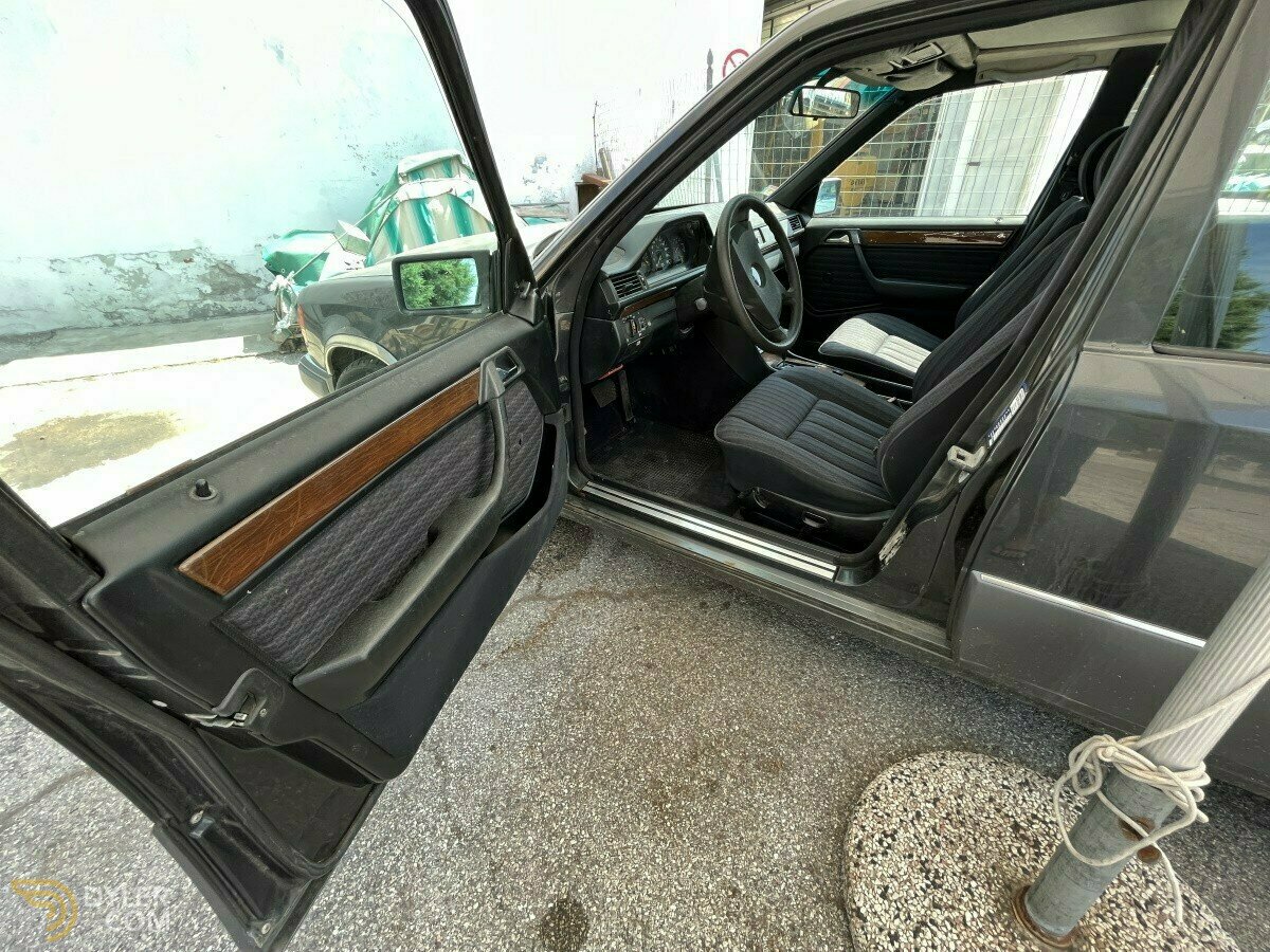 1991 Mercedes-Benz 230E, foto 12