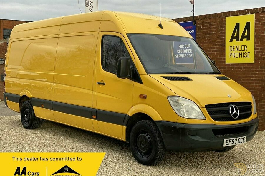 MERCEDES-BENZ SPRINTER 209 Flatbed Vans For Sale | Truck Locator UK
