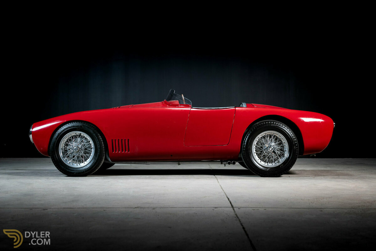 1954 O.S.C.A. MT4 Spyder, foto 3
