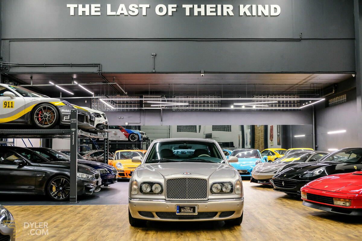 2001 Bentley Arnage Red Label Le Mans, foto 2