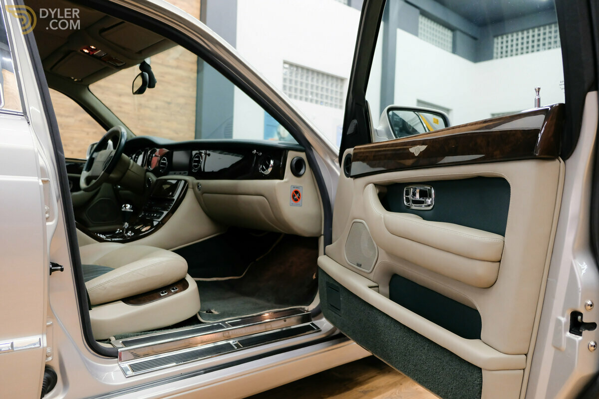 2001 Bentley Arnage Red Label Le Mans, foto 10