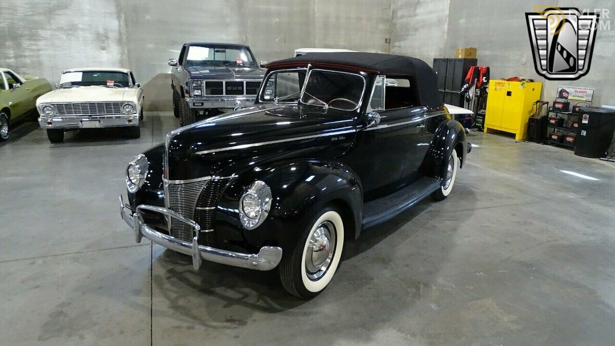1940 Ford Deluxe Convertible, foto 1