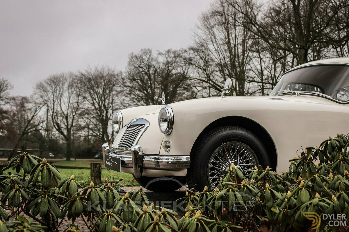 1958 MG MGA Coupe 1500 MK1, foto 3