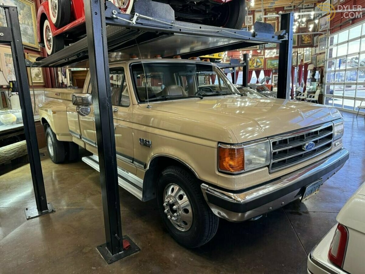 1990 Ford F-350, foto 3