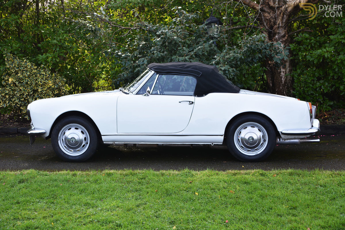 1963 Alfa Romeo Giulia 101 Spider, foto 7