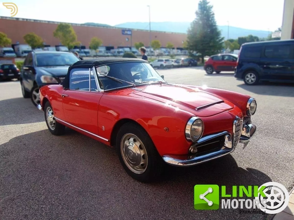 Classic 1962 Alfa Romeo Giulia Spider 1 6 For Sale Price 69 800 Eur Dyler