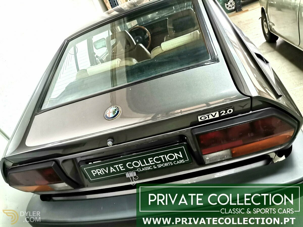 1985 Alfa Romeo GTV 2.0 with Air Conditioner, foto 4