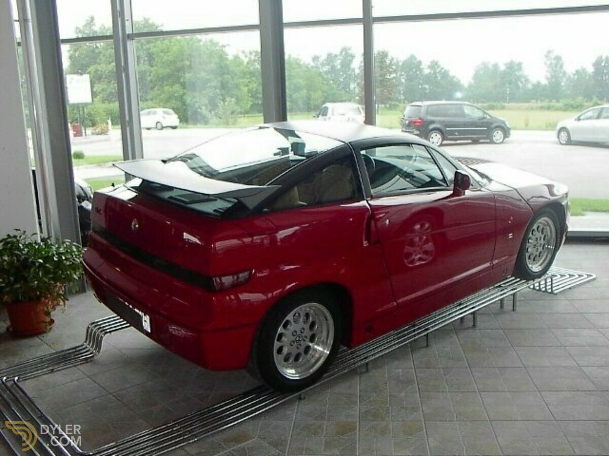 1996 Alfa Romeo SZ 3.0, foto 2