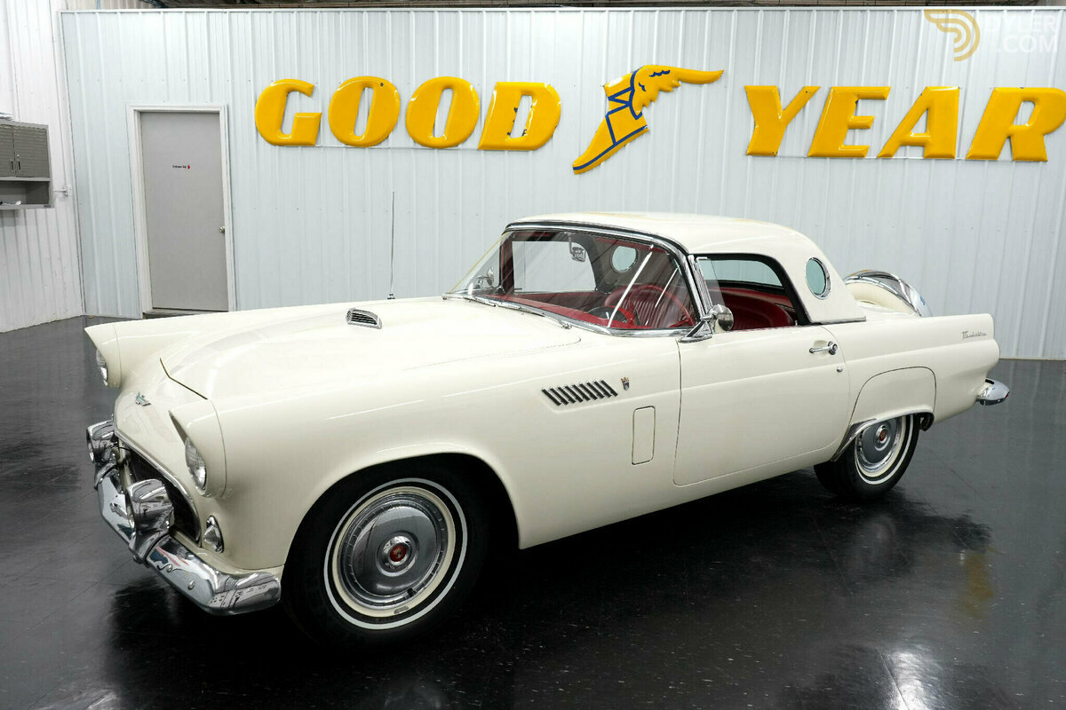 1956 Ford Thunderbird, foto 2