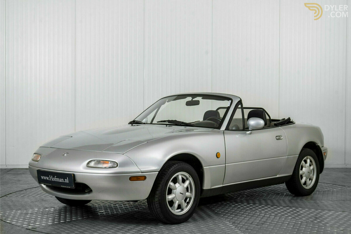 Classic 1995 Mazda MX-5 1.6i . For Sale. Price 12 900 EUR - Dyler