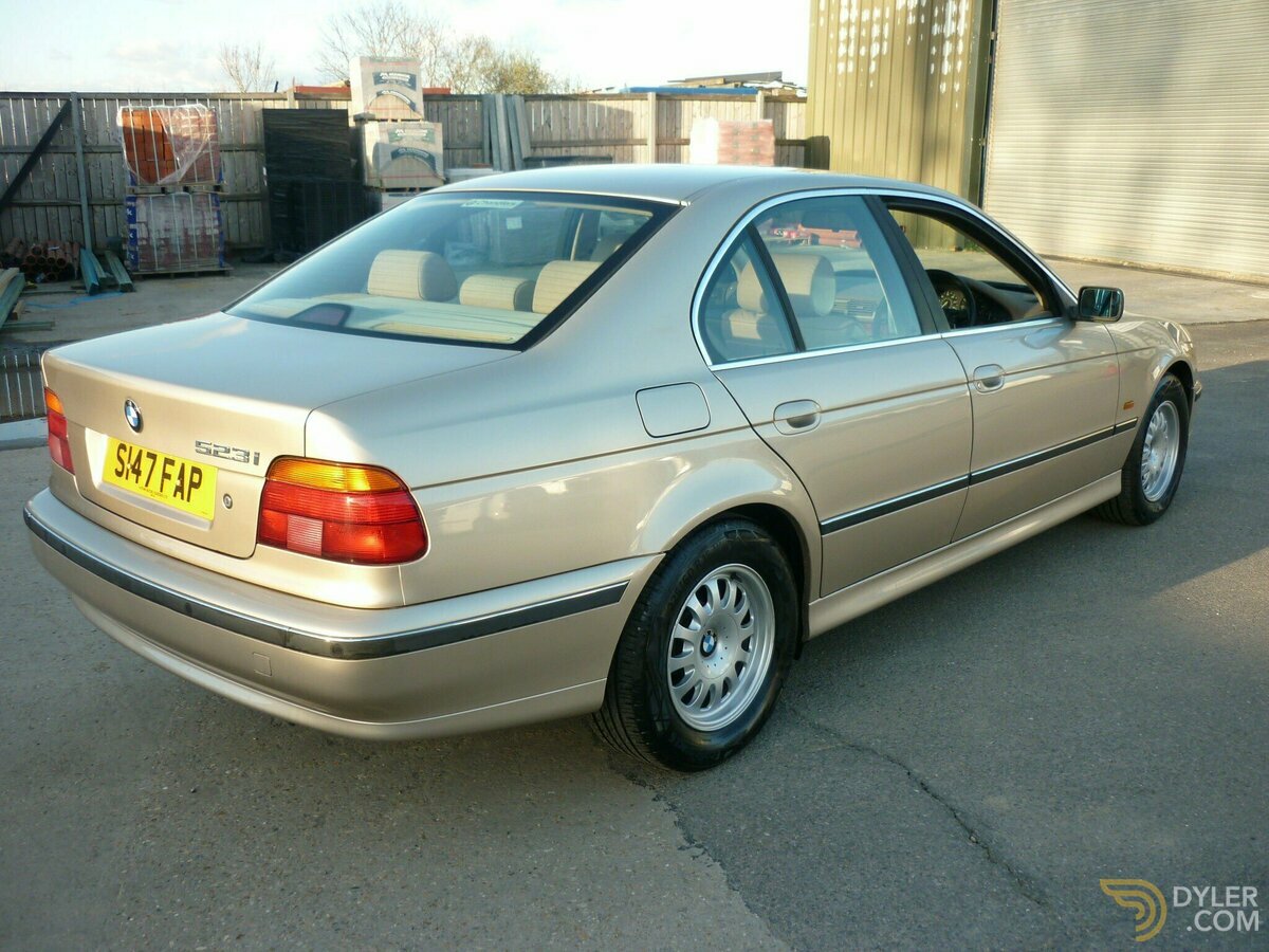 1998 BMW 523i SE 4-Door, foto 3