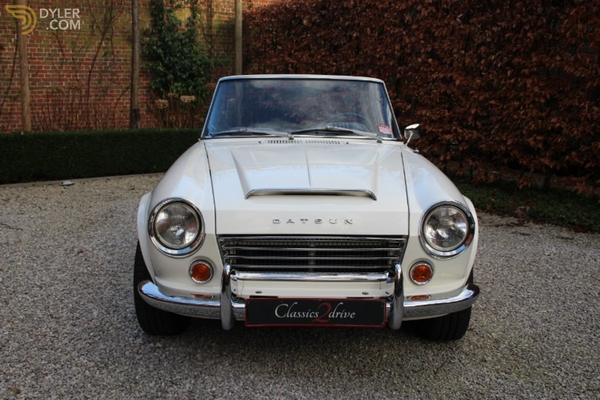 Clic 1969 Datsun 1600 Fairlady Sport For 3770 Dyler Datsun 1600 Fairlady Sport Cabriolet Roadster 1969 White Car For