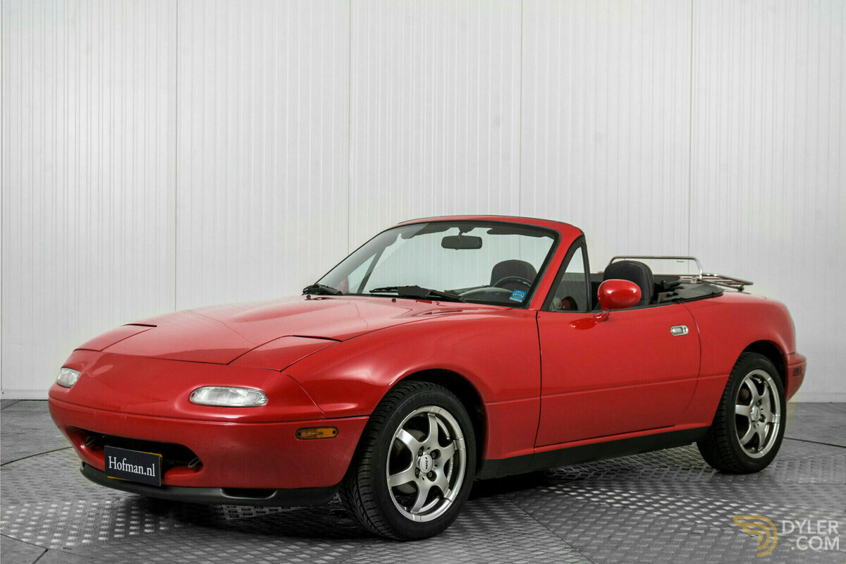1990 Mazda MX-5 Miata 1.6i-16V automaat, foto 1