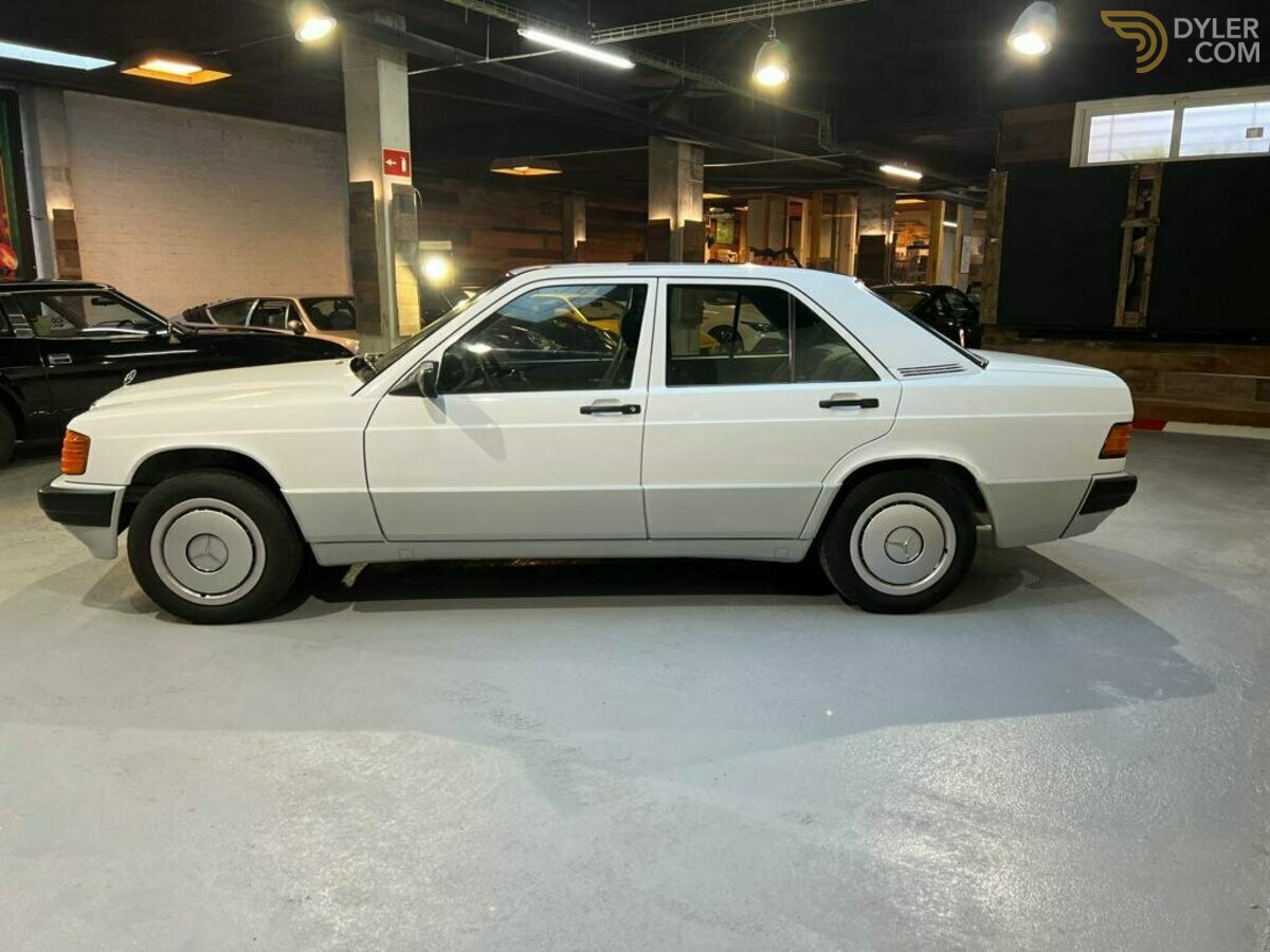 1989 Mercedes-Benz 190 E 2.0 90cv., foto 8