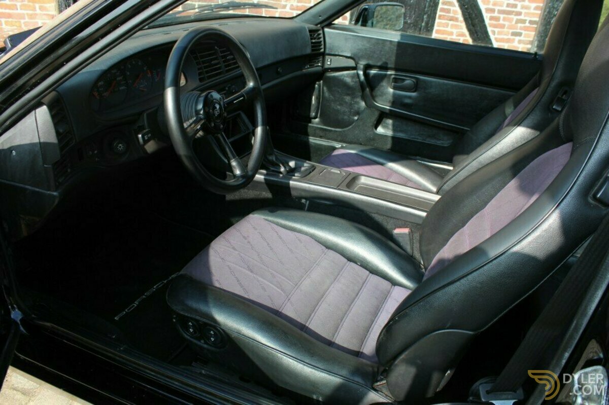 1986 Porsche 944 Type 2 8 x Porsche 944 op voorraad, foto 9
