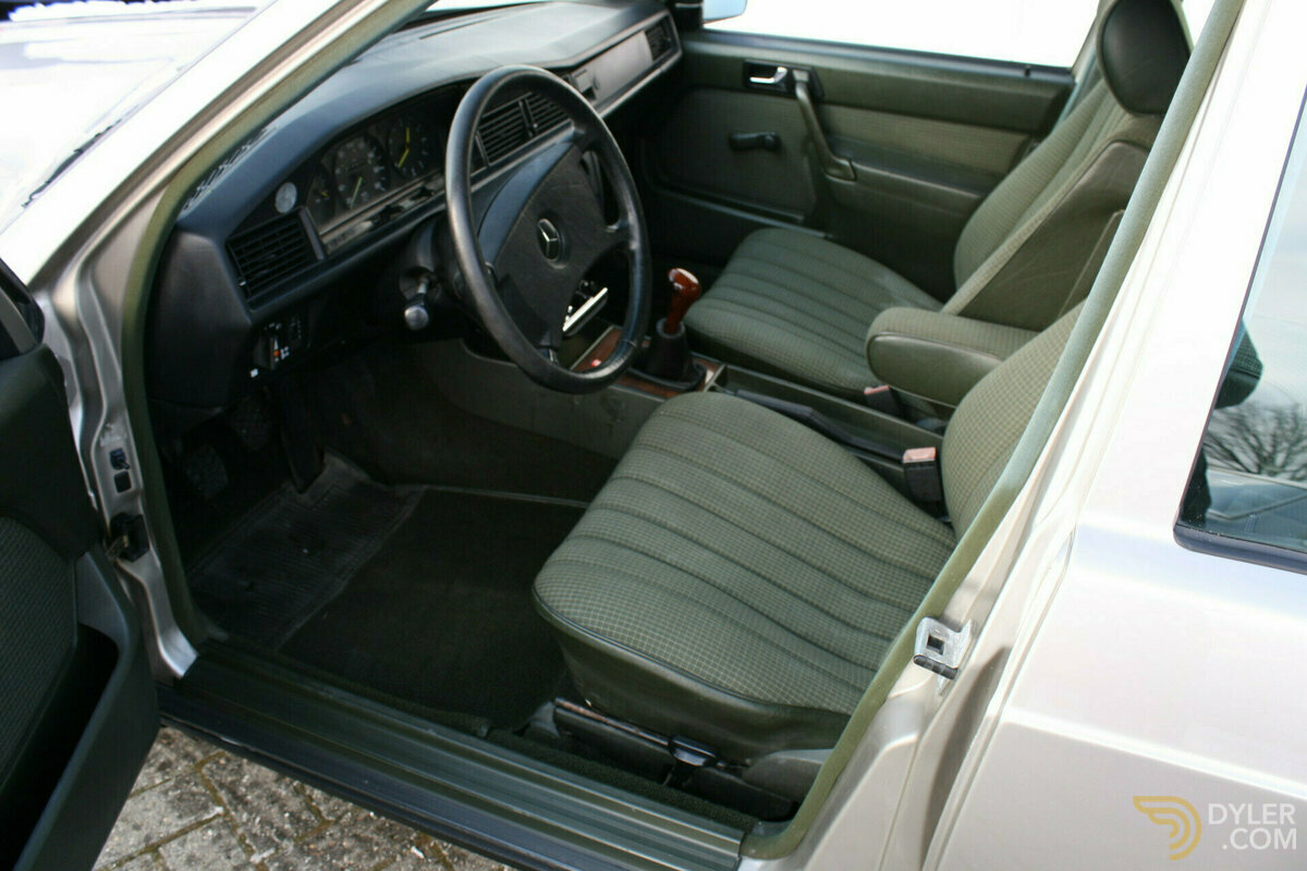 1986 Mercedes-Benz 190D, foto 3