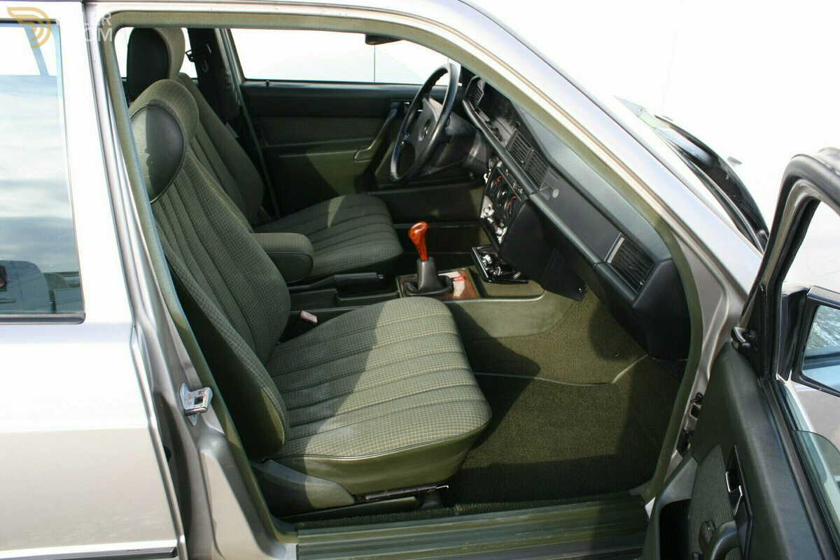 1986 Mercedes-Benz 190D, foto 4