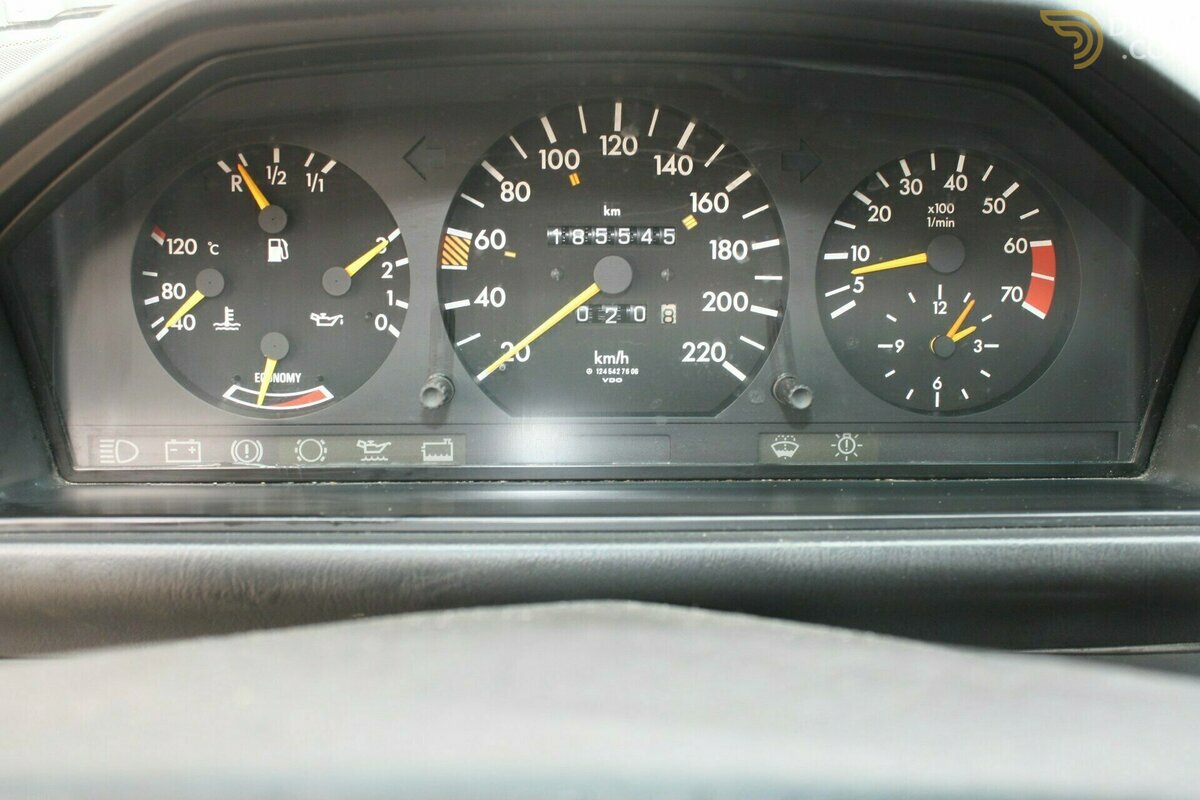 1986 Mercedes-Benz 230 E, foto 9