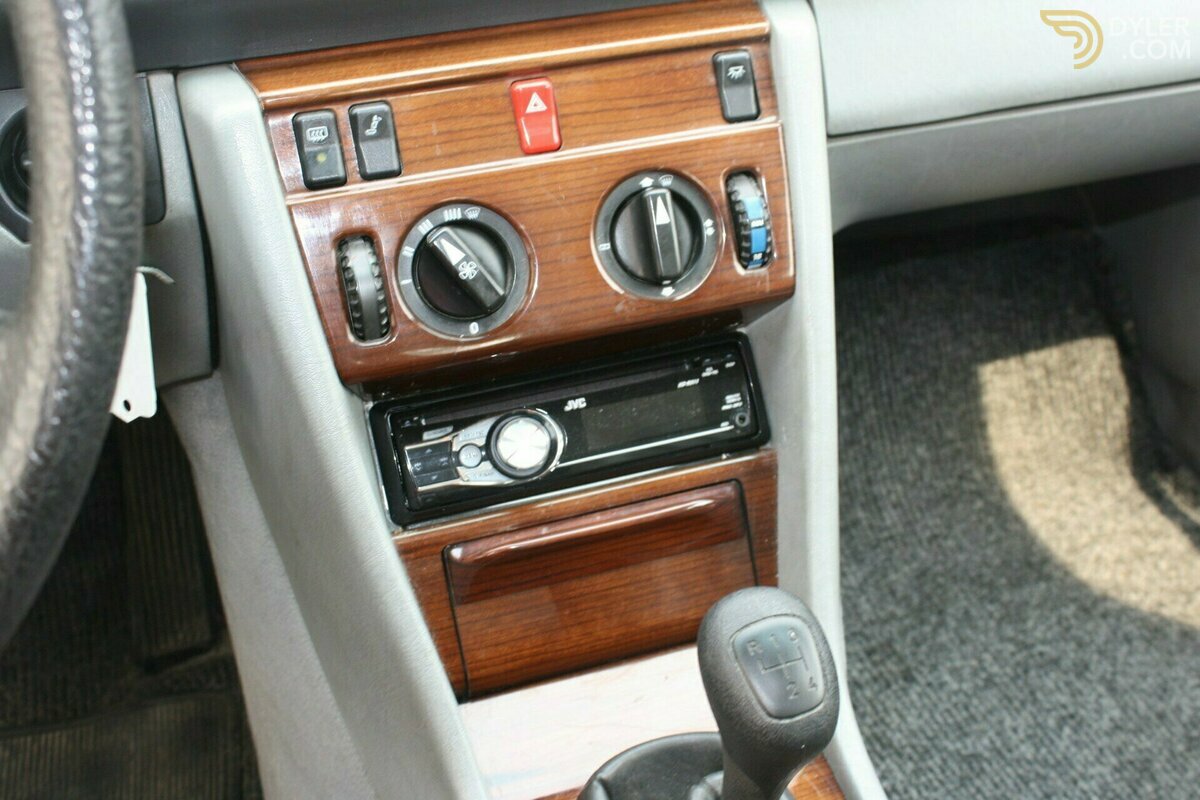 1986 Mercedes-Benz 230 E, foto 10