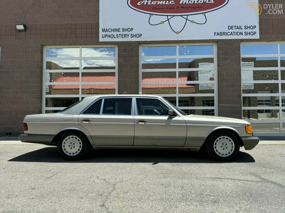 1988 Mercedes-Benz 560, foto 2