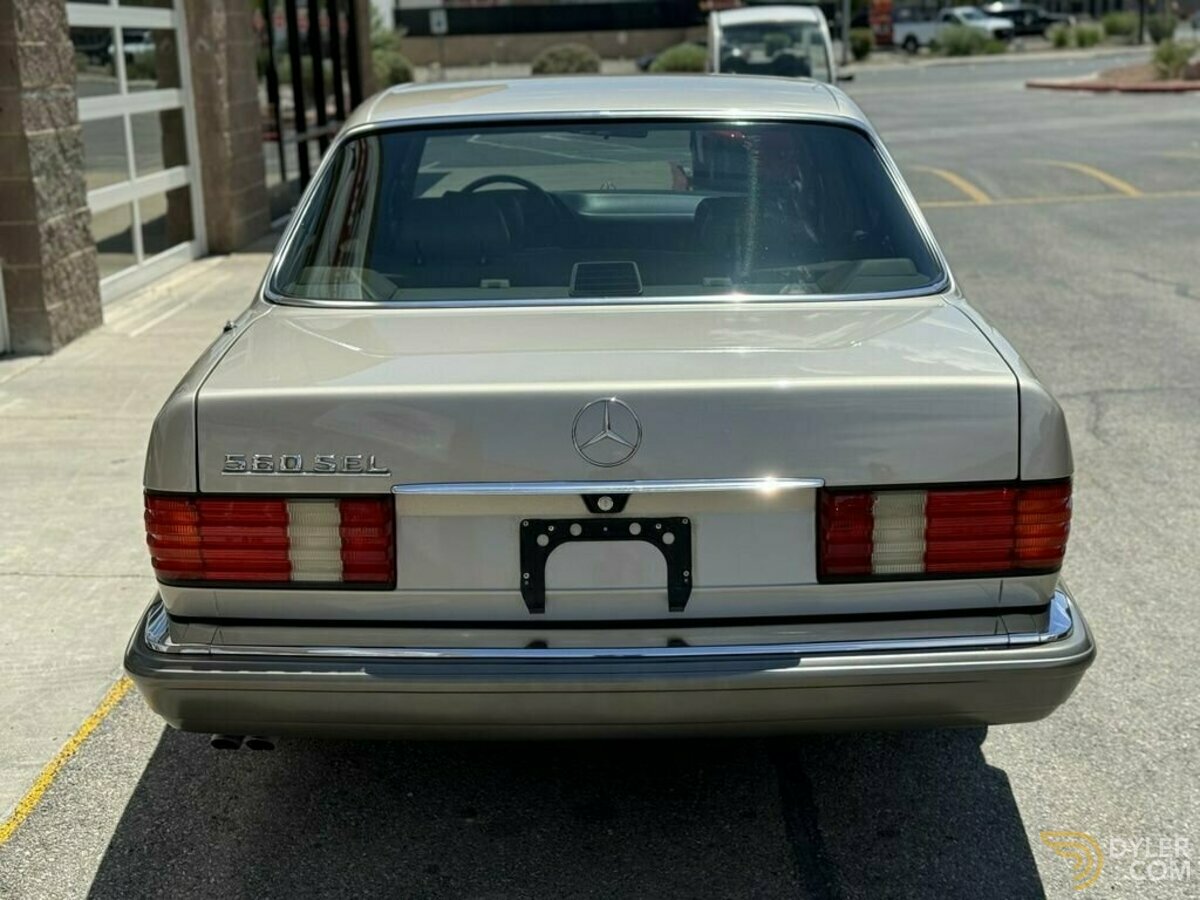 1988 Mercedes-Benz 560, foto 6