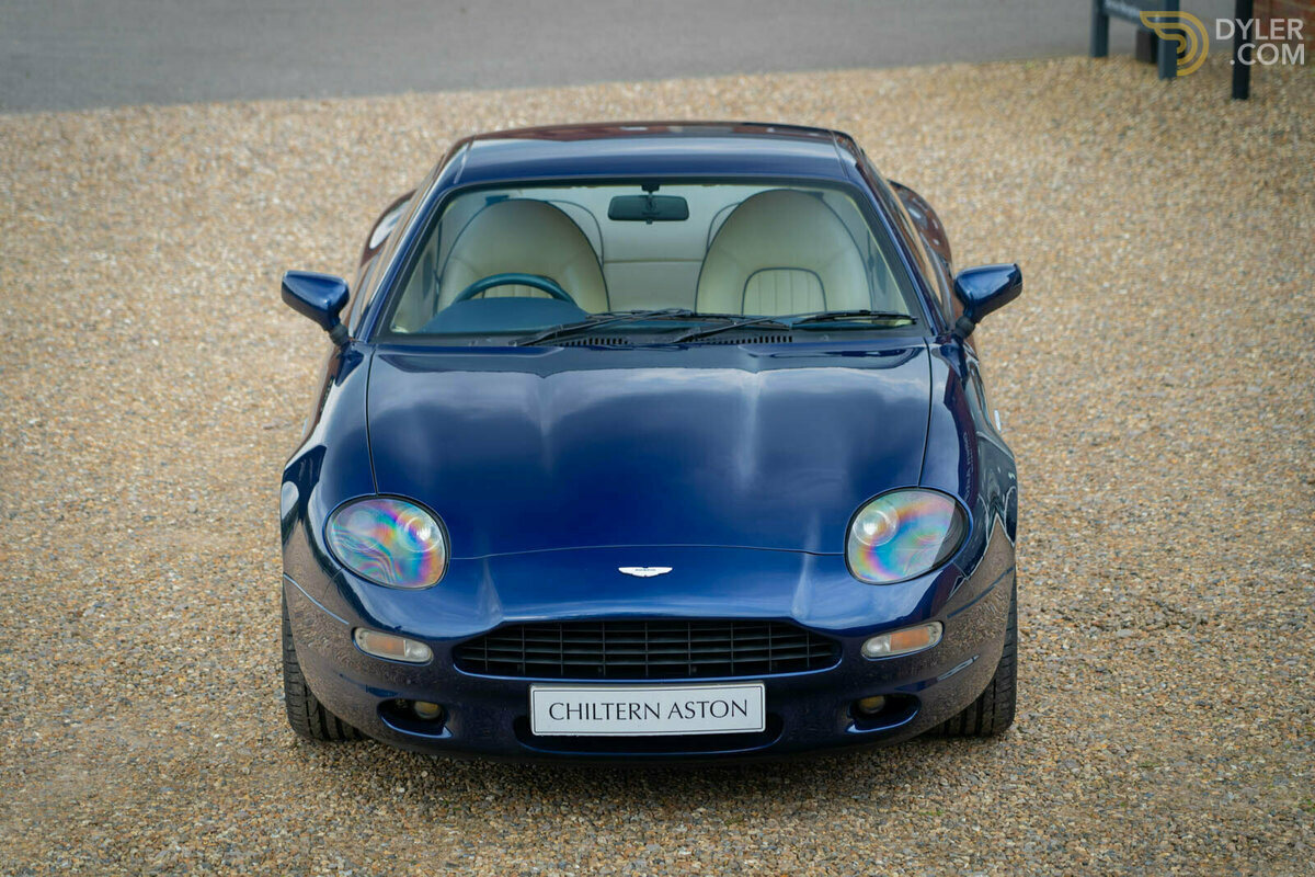1998 Aston Martin DB7 Coupe, foto 2