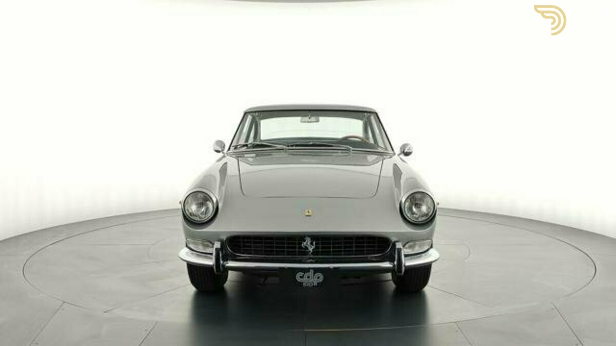 1966 Ferrari 330 GT 2+2 II SERIE, foto 3