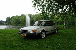 Saab 900 2.0I-16 Hatchback 1990 Cinzento