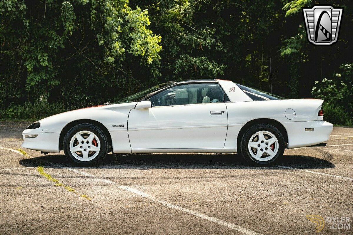 1997 Chevrolet Camaro 30th Anniversary Z28, foto 2