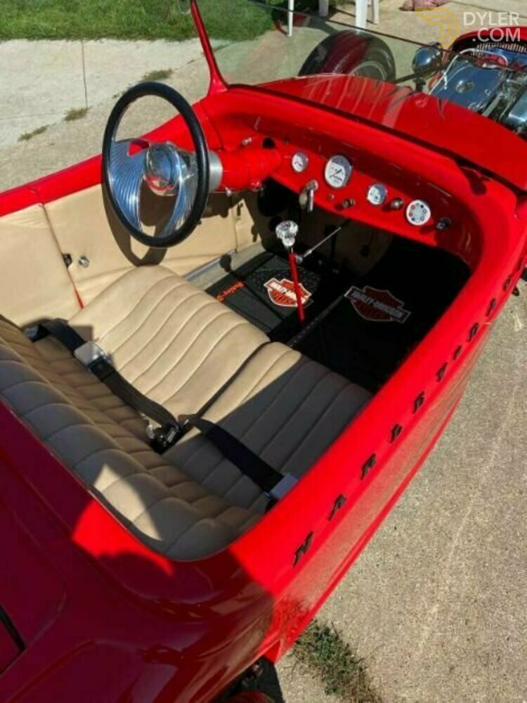 1932 Ford Roadster 3/4 Harley Davidson Power, foto 3
