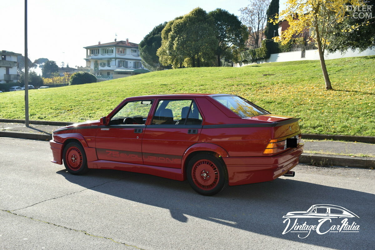 1987 Alfa Romeo 75 Turbo Evoluzione, foto 12