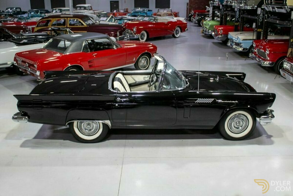 1957 Ford Thunderbird E-Code Convertible, foto 9