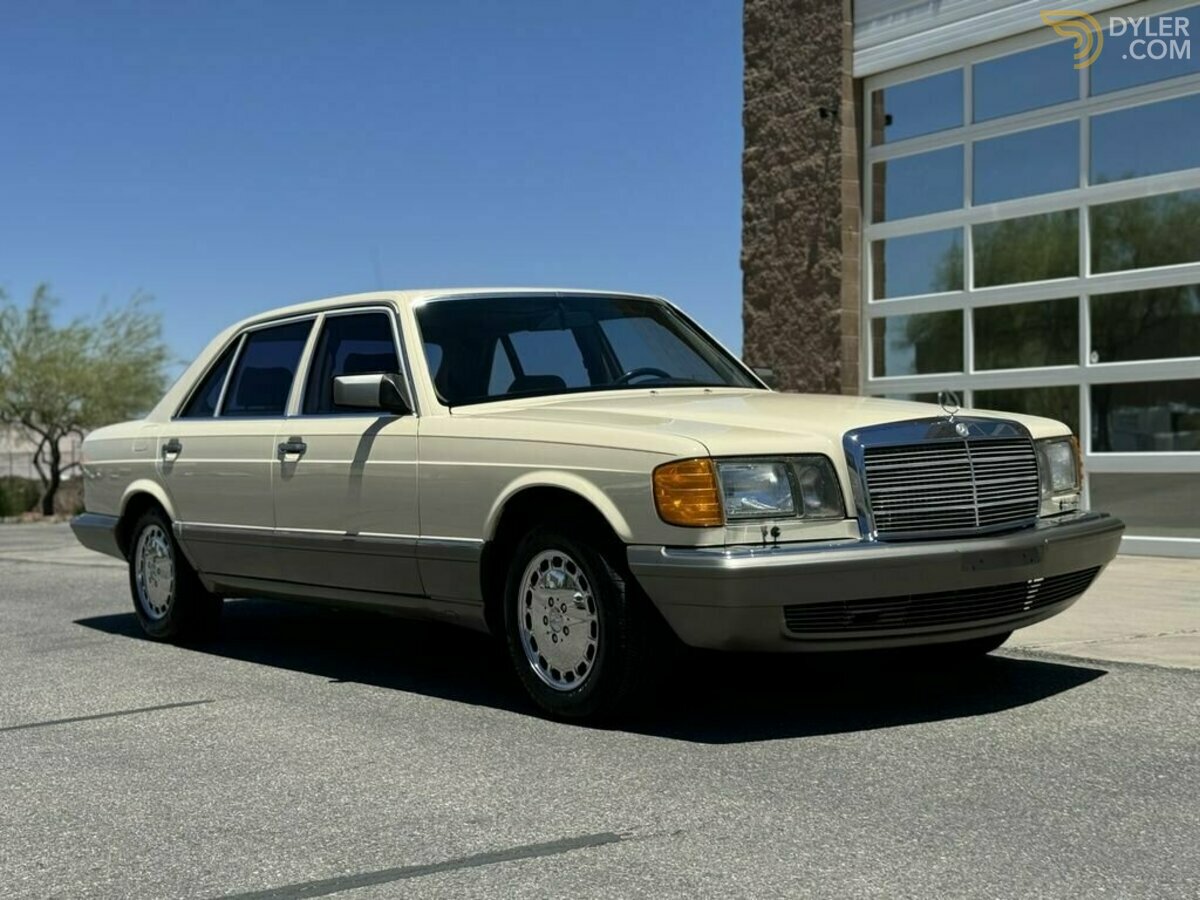 1987 Mercedes-Benz 420, foto 1