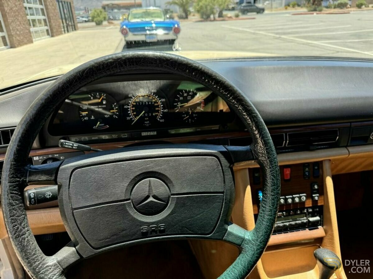 1987 Mercedes-Benz 420, foto 11