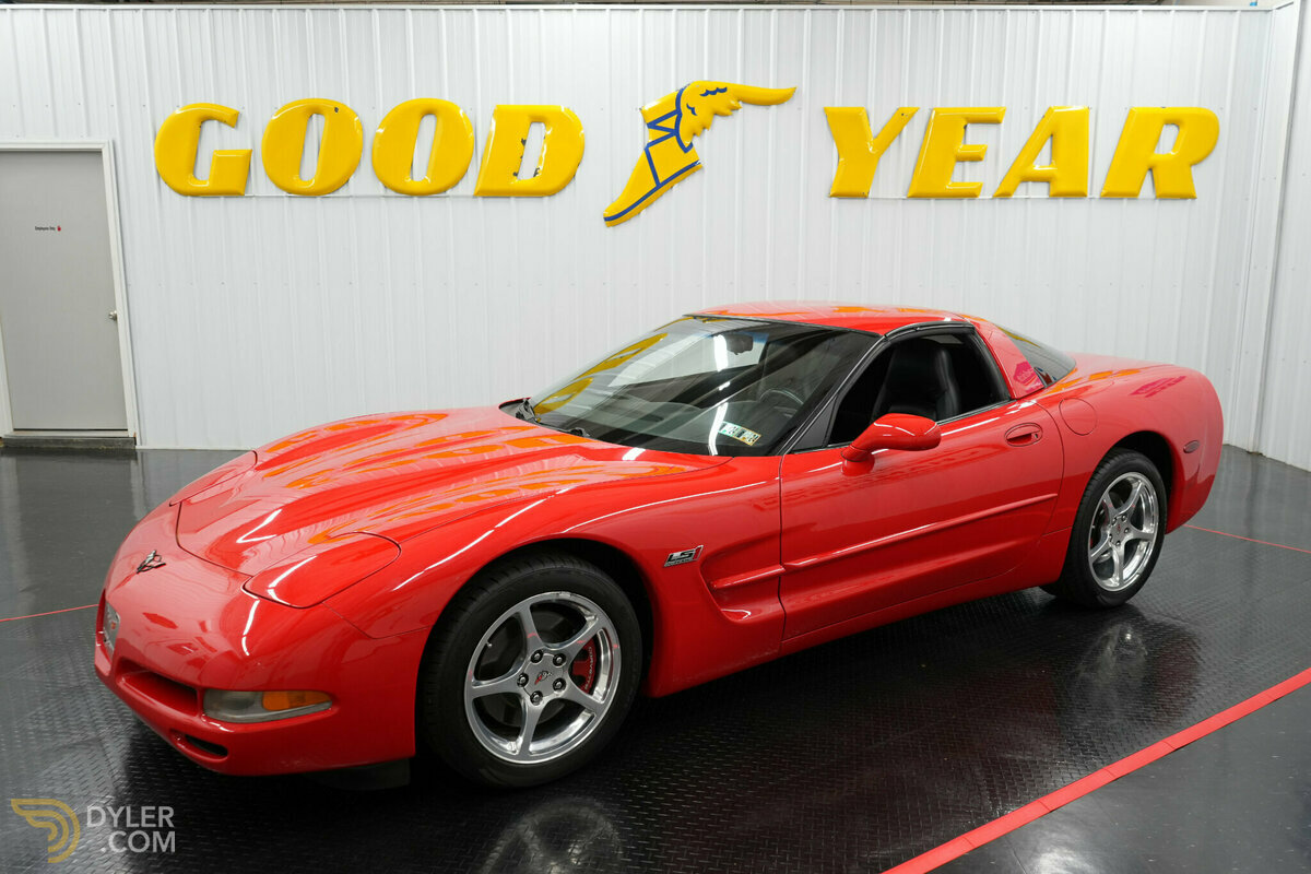 2001 Chevrolet Corvette, foto 2