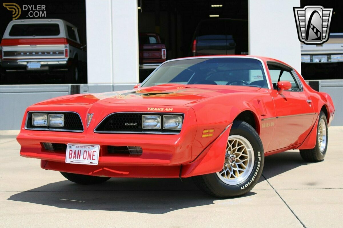 Classic 1977 Pontiac Firebird Trans Am Para venda. Preço 30 000