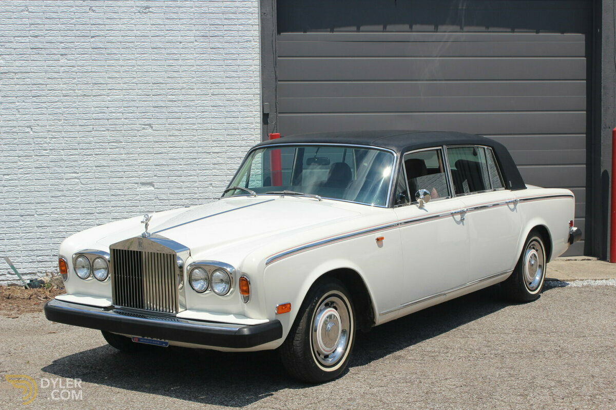 1975 Rolls-Royce Silver Shadow Sedan, foto 2