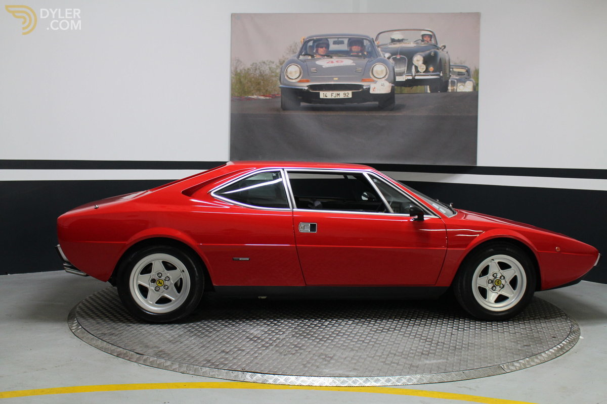1978 Ferrari 308 GT4, foto 2