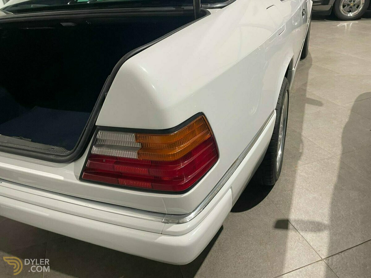 1991 Mercedes-Benz CE 300, foto 3