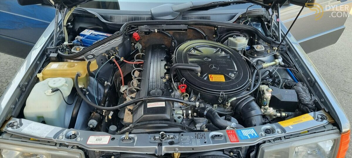 1989 Mercedes-Benz 190 2.6L R6, foto 5