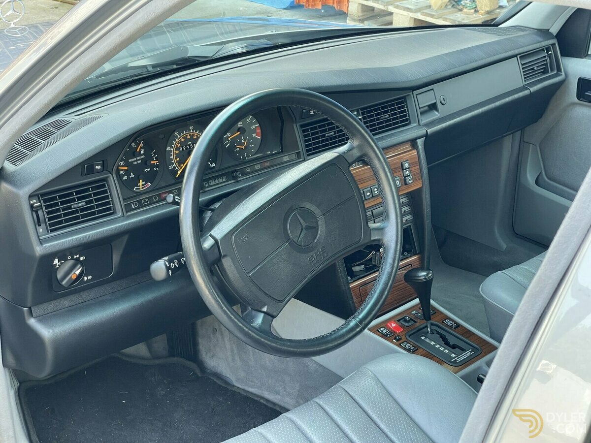 1989 Mercedes-Benz 190 2.6L R6, foto 10