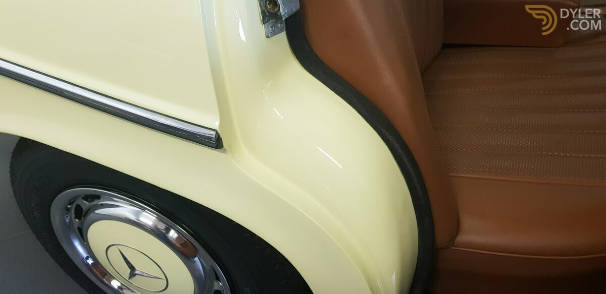 1971 Mercedes-Benz 230.6 RHD (W114) (6 Cylinder Petrol) 66620 Kms, foto 7