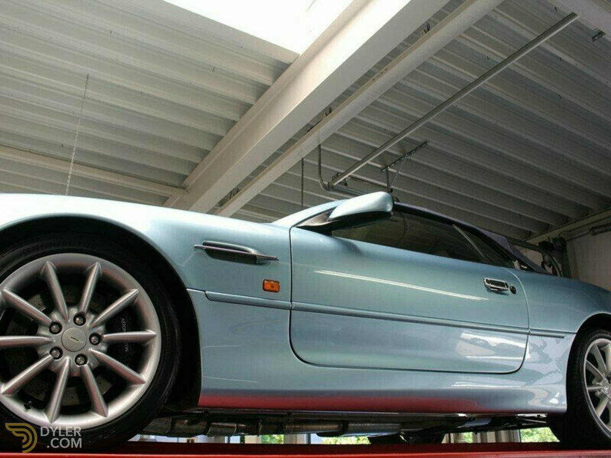2000 Aston Martin DB7 Vantage Volante, foto 2