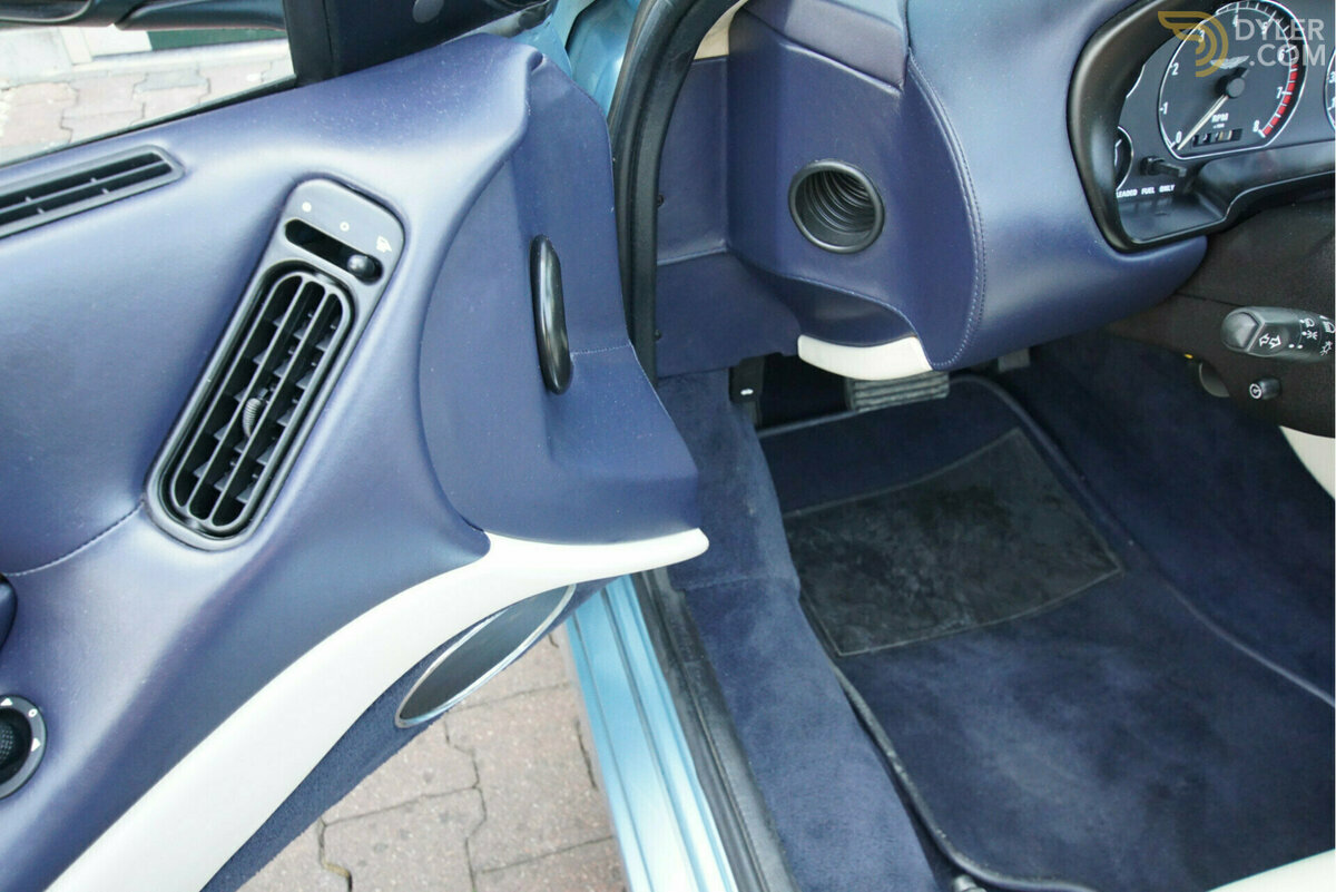 2000 Aston Martin DB7 Vantage Volante, foto 7