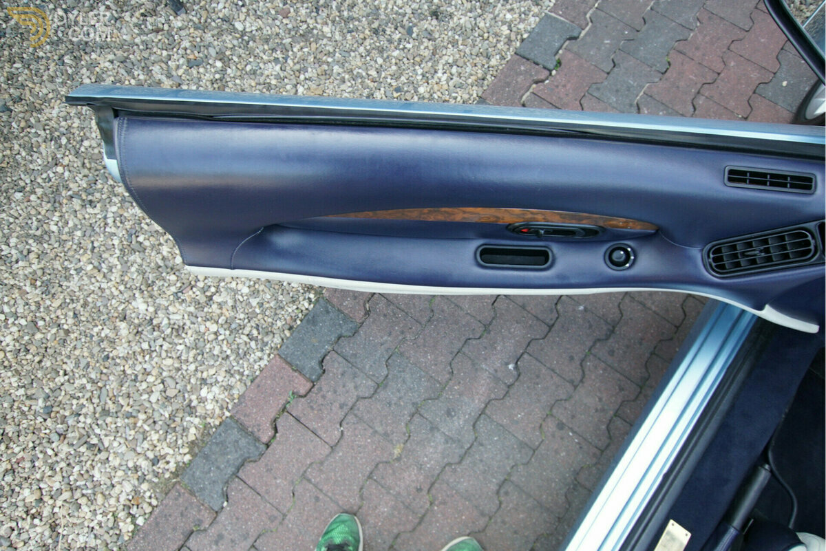 2000 Aston Martin DB7 Vantage Volante, foto 8