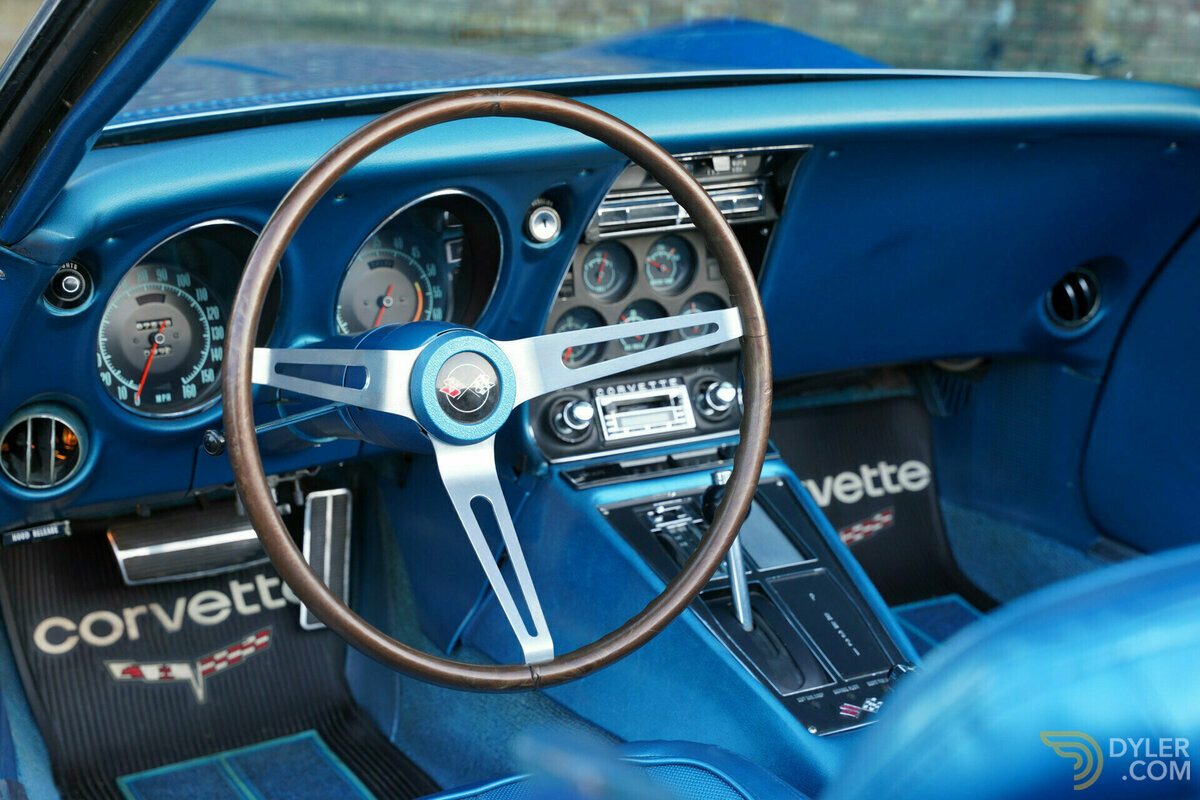 1968 Chevrolet Corvette C3 Convertible 327, foto 2