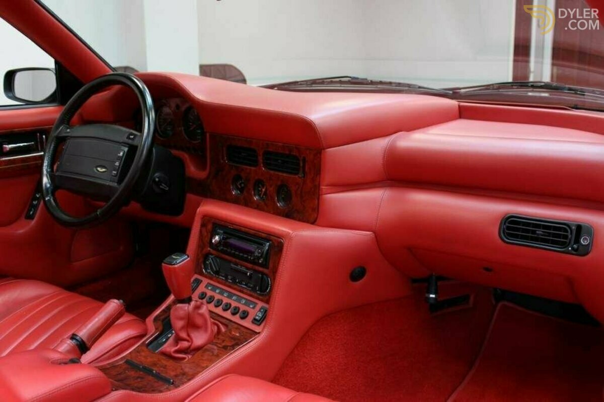 1993 Aston Martin Virage, foto 6
