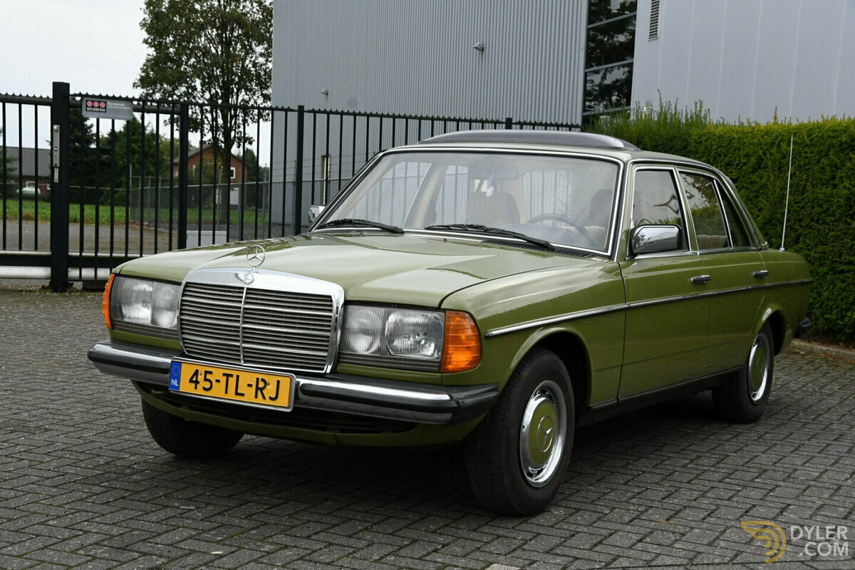 1981 Mercedes-Benz 200 Sedan (W123), foto 6