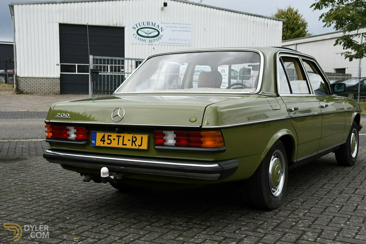 1981 Mercedes-Benz 200 Sedan (W123), foto 9